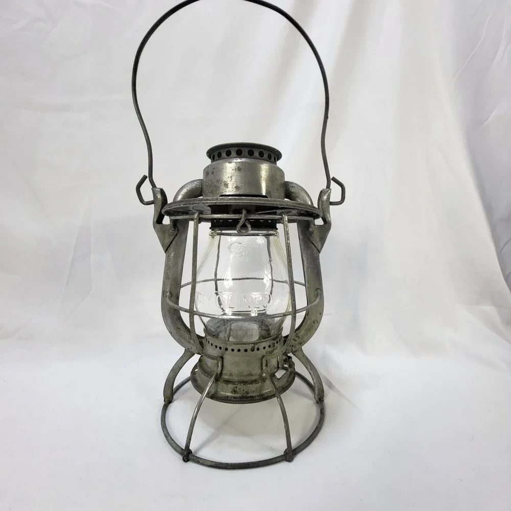 Dietz Vesta Railroad Lantern New York Central Vintage Kerosene Clear Globe USA
